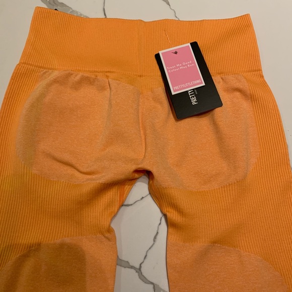 Seamless Workout set - Picture 5 of 5